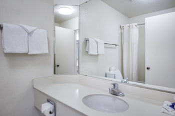 Suite, 1 King Bed, Non Smoking