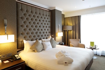 Premium Room, 1 King Bed (Deluxe)