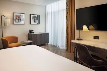 Deluxe Room, 1 King Bed