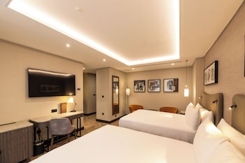 Deluxe Room, 2 Double Beds