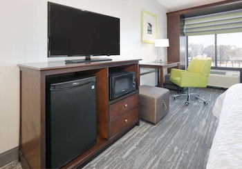 Room, 1 King Bed, Non Smoking
