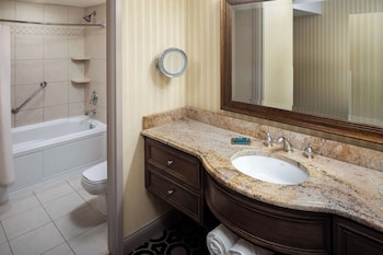 Standard Room, 2 Double Beds