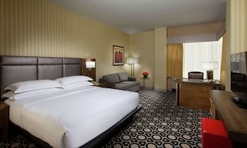 Executive Room, 1 King Bed, Jetted Tub