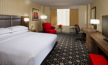 Executive Room, 1 King Bed, Jetted Tub