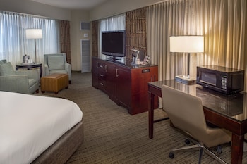 Standard Room, 1 King Bed, Corner
