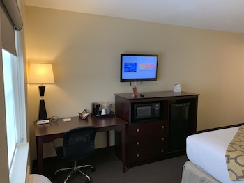 Room, 2 Queen Beds, Accessible, Non Smoking (Mobility Accessible)