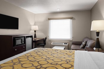 Deluxe Room, 1 King Bed, Non Smoking (Upgraded)