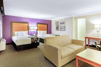 Deluxe Room, 2 Double Beds, Non Smoking