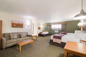 Family Room, Multiple Beds, Non Smoking (with Sofabed)