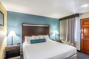 Suite, 1 King Bed