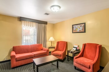 Suite (2 Queen Beds)