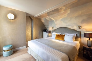 Romantic Room, Balcony