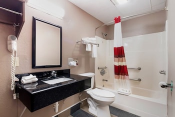Superior Room, 1 King Bed, Accessible (Smoke Free)