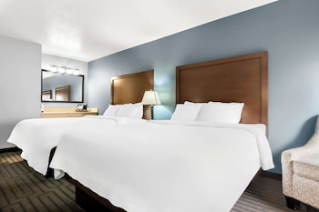 Standard Room, 2 Queen Beds, Non Smoking, Refrigerator & Microwave