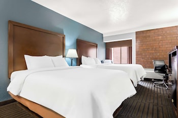 Standard Room, 2 Queen Beds, Non Smoking, Refrigerator & Microwave