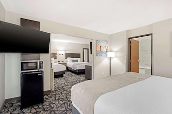 Suite, Multiple Beds, Non Smoking, Jetted Tub
