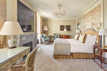 Junior Suite, Lake View (Prestige)
