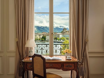 Junior Suite, Lake View