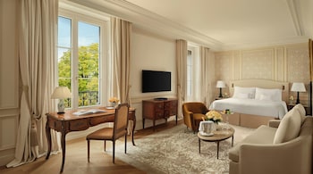 Junior Suite, Lake View
