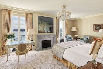 Junior Suite, Lake View (Prestige)