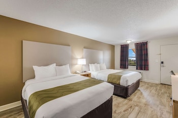 Standard Room, 2 Queen Beds, Non Smoking