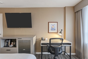 Deluxe Room, 1 King Bed