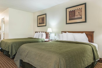 Room, 2 Queen Beds, Accessible, Non Smoking
