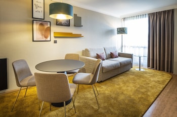 Premium Room, 1 King Bed with Sofa bed