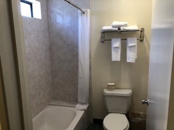 Standard Room, 2 Queen Beds