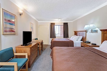 Standard Room, 2 Queen Beds
