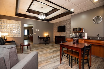 Suite, 1 King Bed, Accessible, Jetted Tub (Walk-in Shower;with Sofabed)