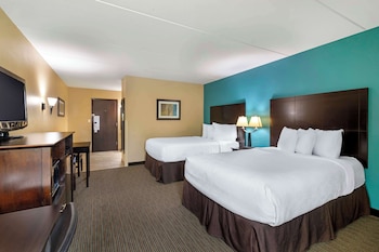 Standard Room, 2 Double Beds, Accessible, Non Smoking