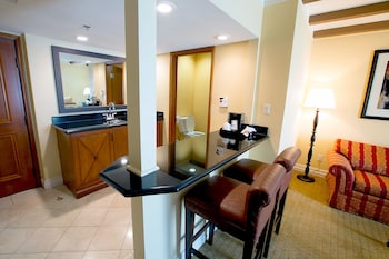 Suite, 1 King Bed with Sofa bed, River View