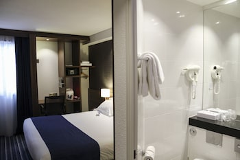 Standard Room (Free Breakfast)