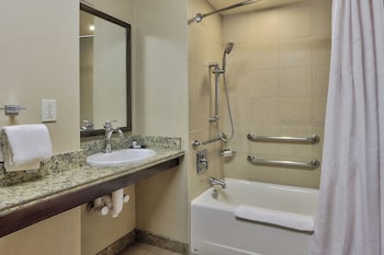 Deluxe Room, 1 King Bed (Mobility/Hearing Accessible, Tub)