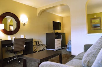 Studio Suite, 1 King Bed, Non Smoking