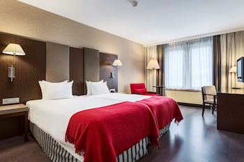 Superior Room (Extra Bed 2 adults + 1 child)