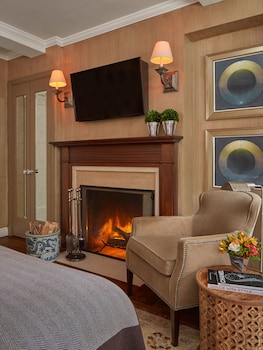Suite, 1 Bedroom (with 2 Full Beds)
