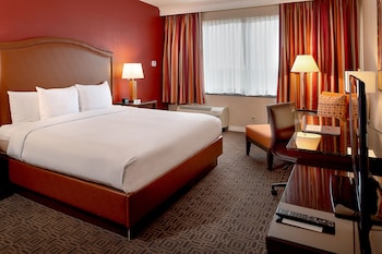 Deluxe Room, 1 King Bed