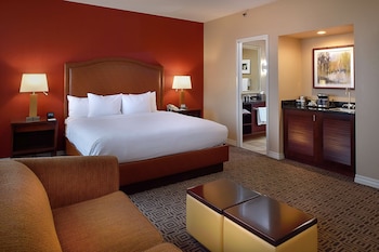 Junior Suite, 1 King Bed, Non Smoking