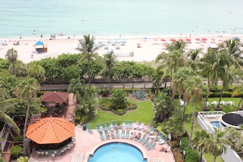 Deluxe Room, 2 Double Beds, Ocean View