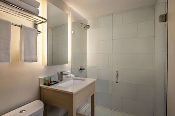 Deluxe Room, 2 Double Beds, Ocean View