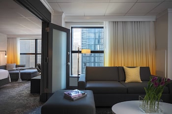 Executive Suite, 1 Bedroom, City View