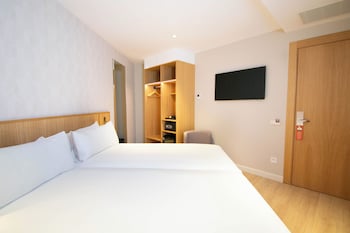 Comfort Twin Room