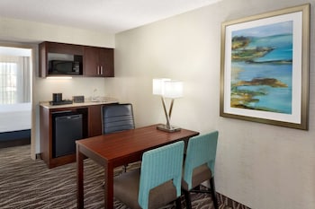 Executive Room, 1 King Bed, Non Smoking