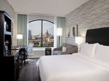 Deluxe Room, 1 King Bed, Allergy Friendly (Pure)