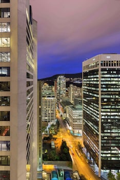 Room, 1 King Bed, City View