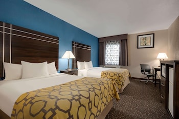 Standard Room, 2 Queen Beds, Non Smoking