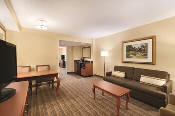 Premium Suite, 2 Double Beds (Wellness, In-room air purification)