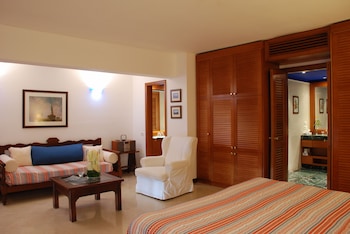 Family Suite, Garden View (Open Plan)